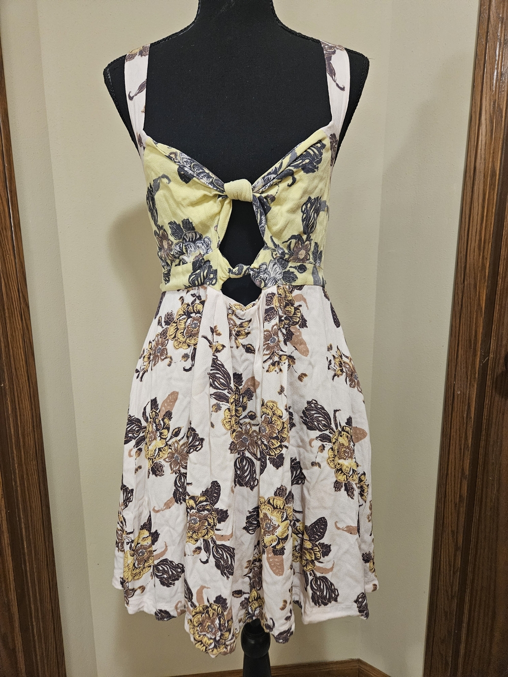 Free People Yellow and Cream Floral Tie-Front Midi Dress
